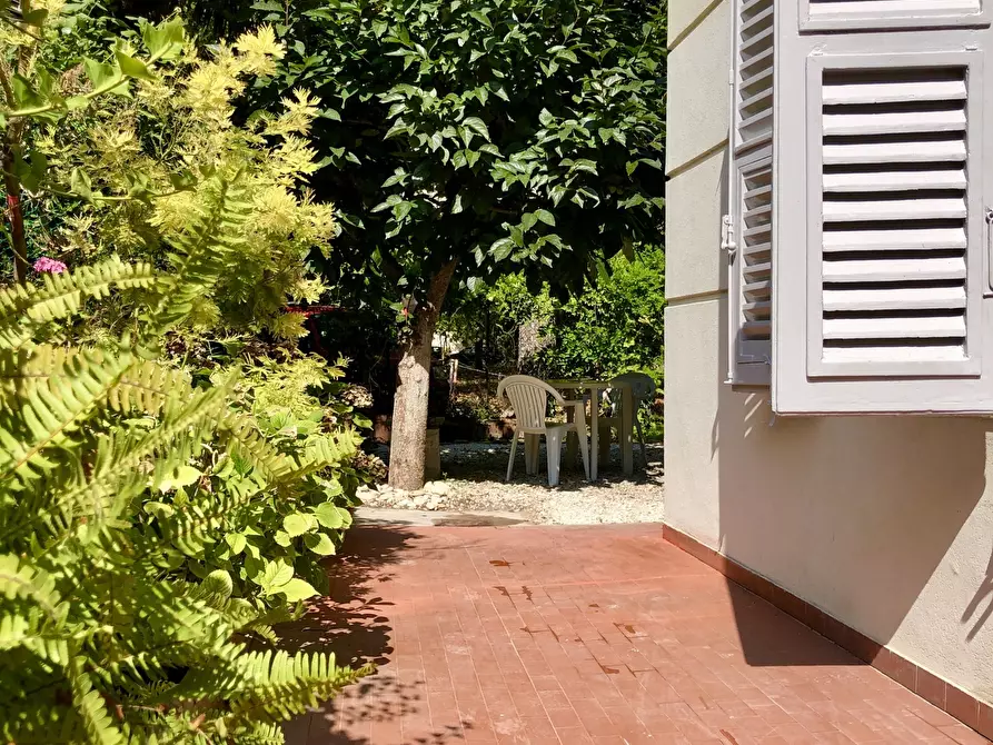 Immagine 26 di Stanza singola in affitto  in Via Francesco Rismondo a Ancona