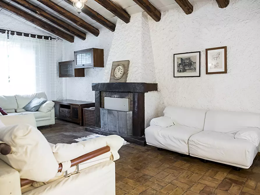 Immagine 28 di Rustico / casale in vendita  in OFFAGNA a Offagna