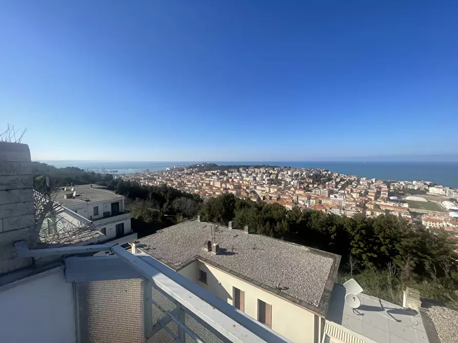 Immagine 19 di Attico in vendita  in Via Angelini a Ancona
