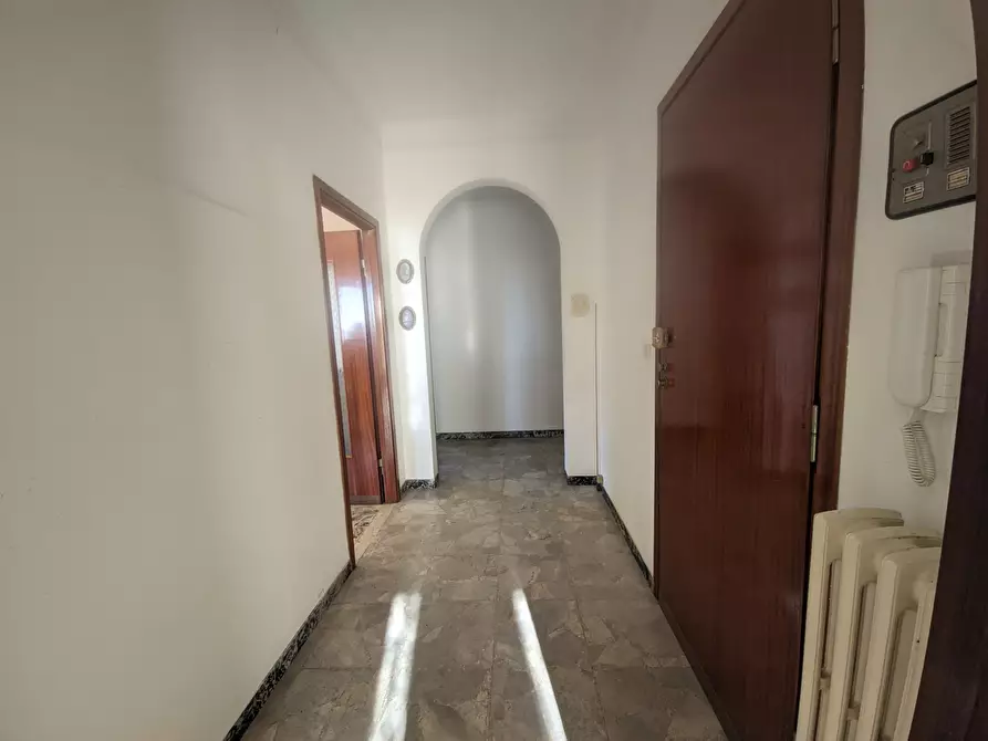 Immagine 5 di Appartamento in vendita  in Via Giovanni Pascoli 158 a San Remo
