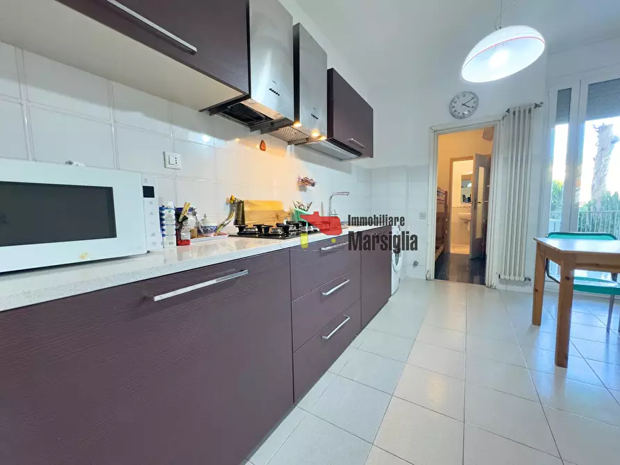 Immagine 9 di Quadrilocale in vendita  in Via Legnano 8 a San Remo