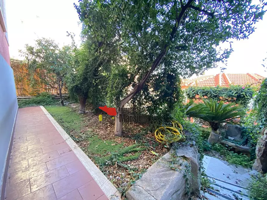 Immagine 9 di Casa bifamiliare in vendita  in VIA DE AMICIS 20 a San Remo