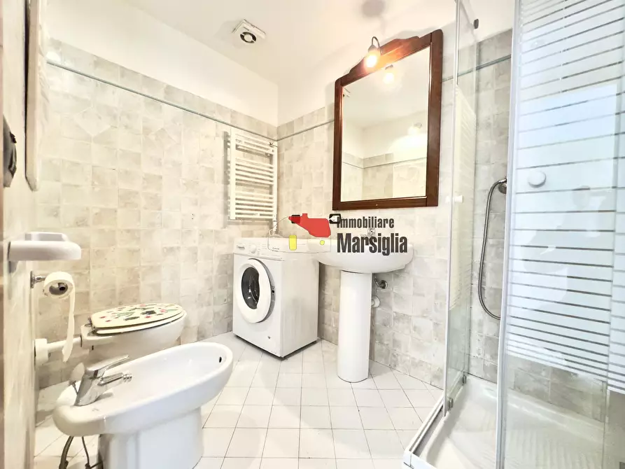 Immagine 16 di Bilocale in vendita  in Via Franco Alfano 35 a San Remo