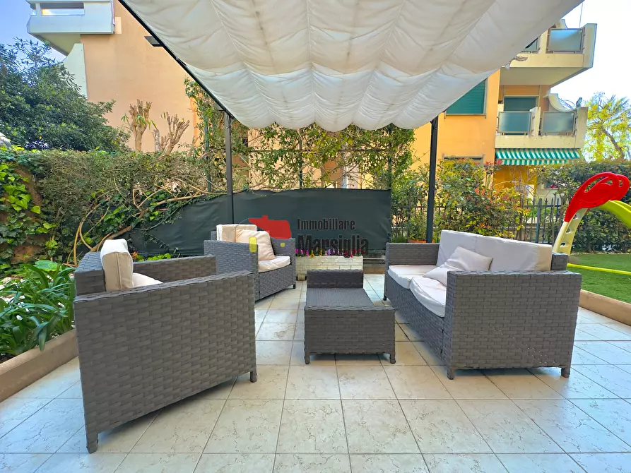 Immagine 1 di Pentalocale in vendita  in Corso Guglielmo Marconi 150 a San Remo