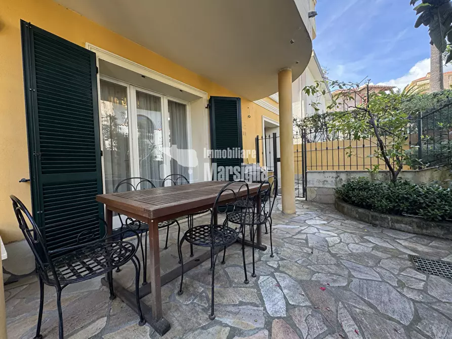 Immagine 3 di Trilocale in vendita  in Via Marinella 31 a San Remo