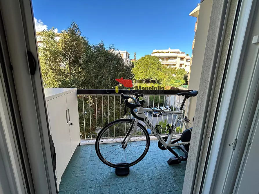 Immagine 13 di Bilocale in vendita  in CORSO DEGLI INGLESI 370 a San Remo