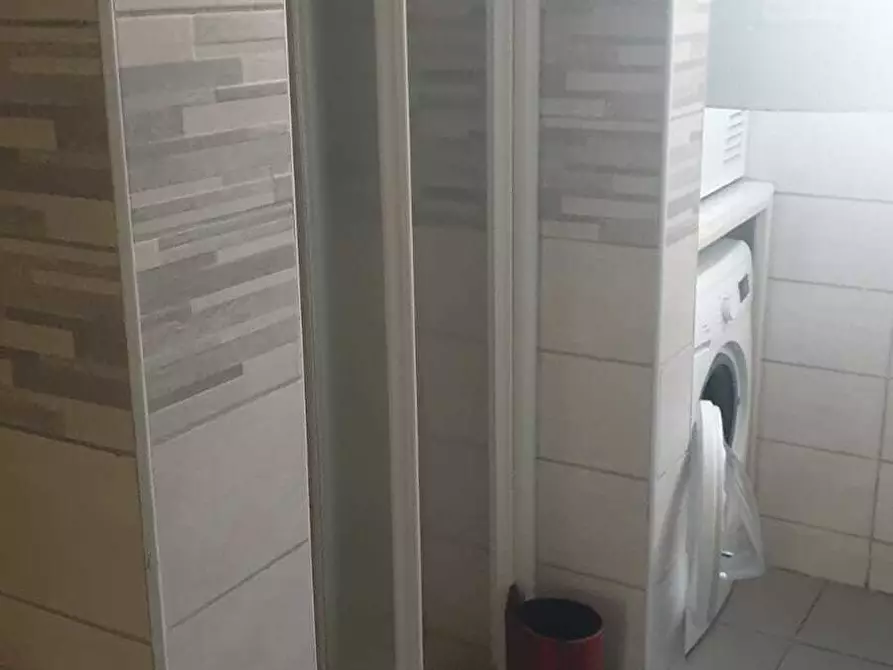 Immagine 13 di Palazzo in vendita  a Torino