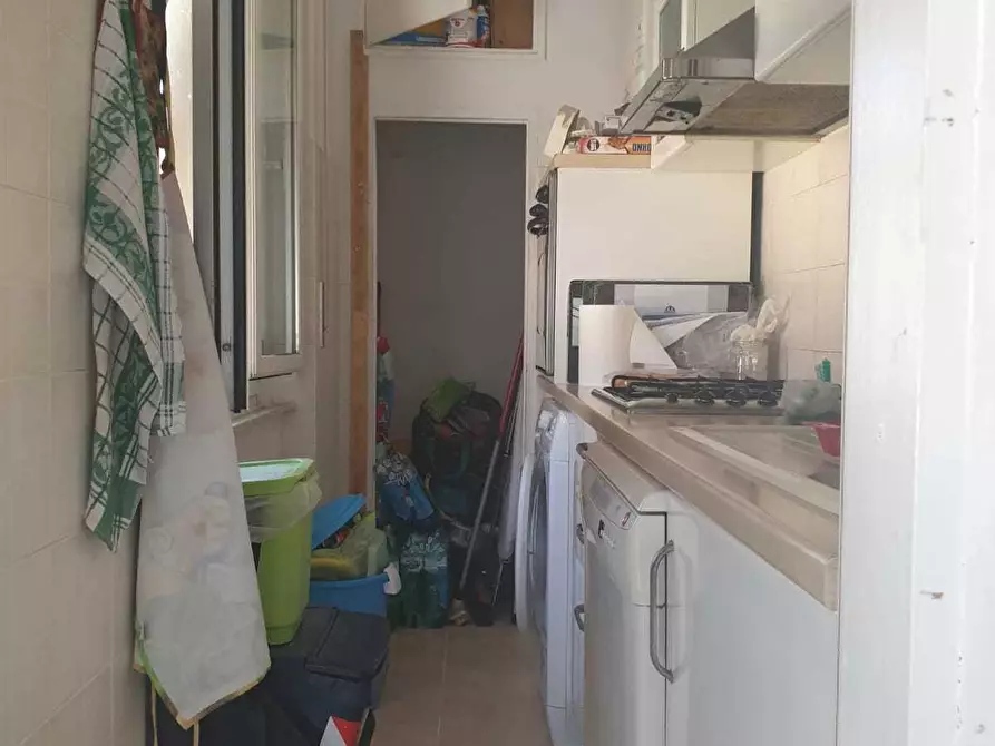 Immagine 6 di Trilocale in vendita  a Livorno