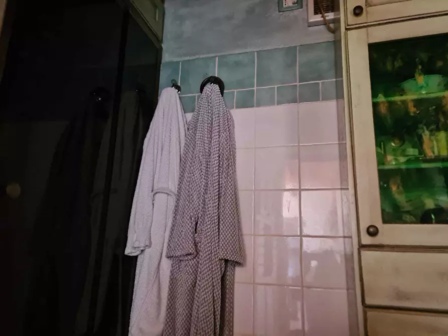 Immagine 8 di Trilocale in vendita  a Livorno