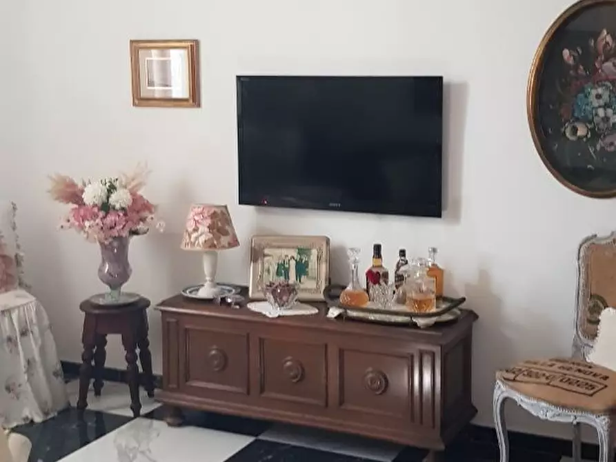 Immagine 16 di Porzione di casa in vendita  a Livorno