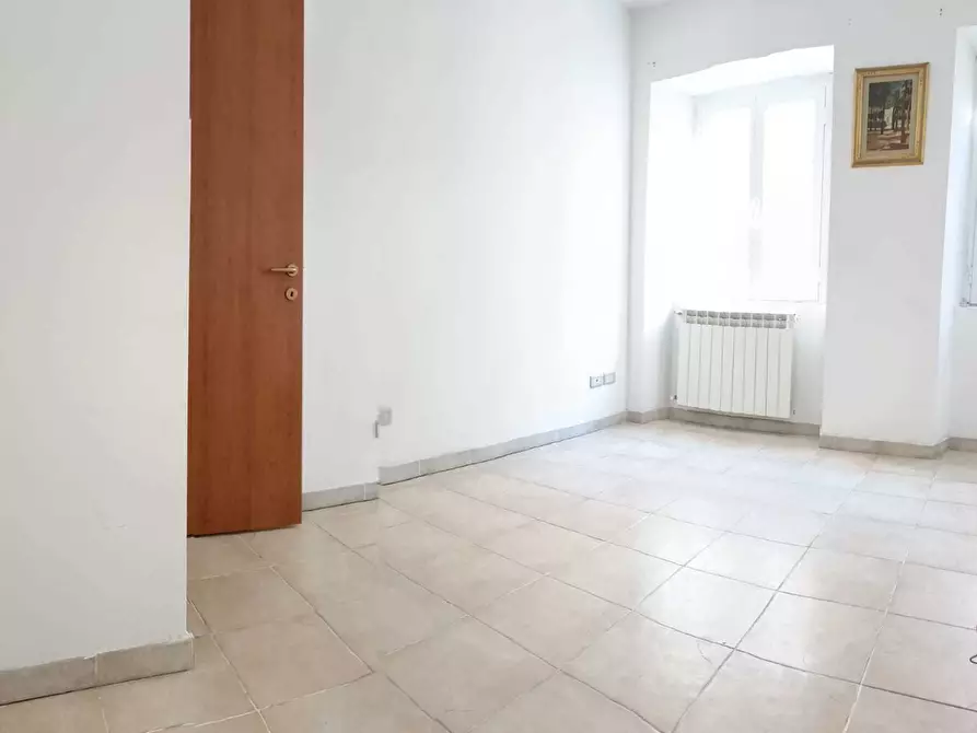 Immagine 7 di Appartamento in vendita  a Livorno