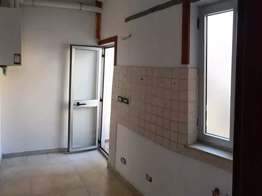 Immagine 10 di Appartamento in vendita  a Livorno