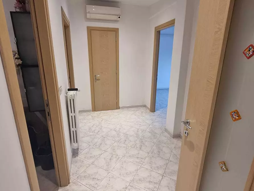 Immagine 7 di Appartamento in vendita  a Livorno