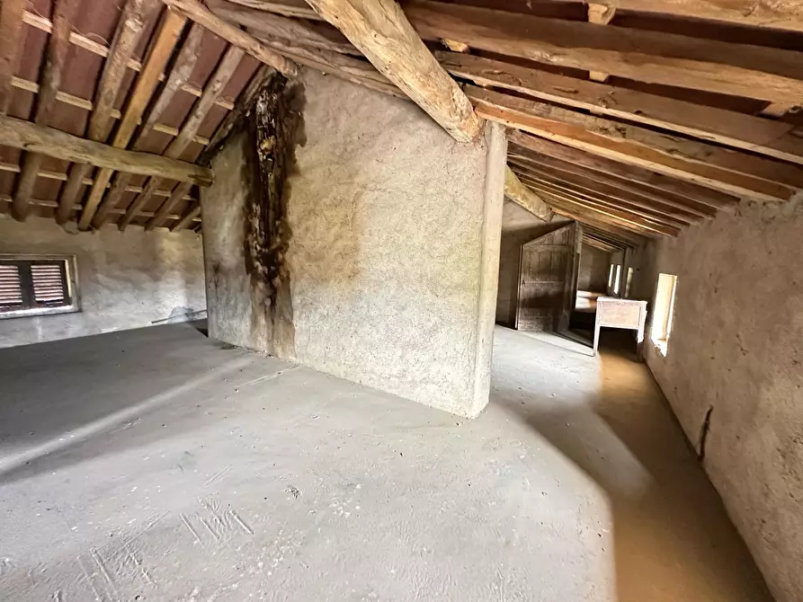 Immagine 19 di Palazzo in vendita  in Strada Provinciale ex Strada Statale 596 dei Cairo 14 a Vinzaglio