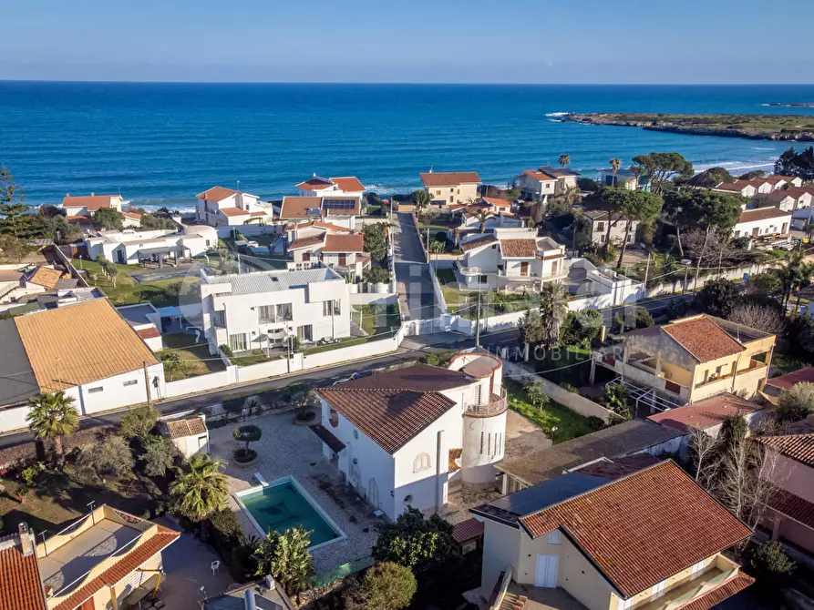 Immagine 2 di Casa indipendente in vendita  in Traversa Renella 96 a Siracusa