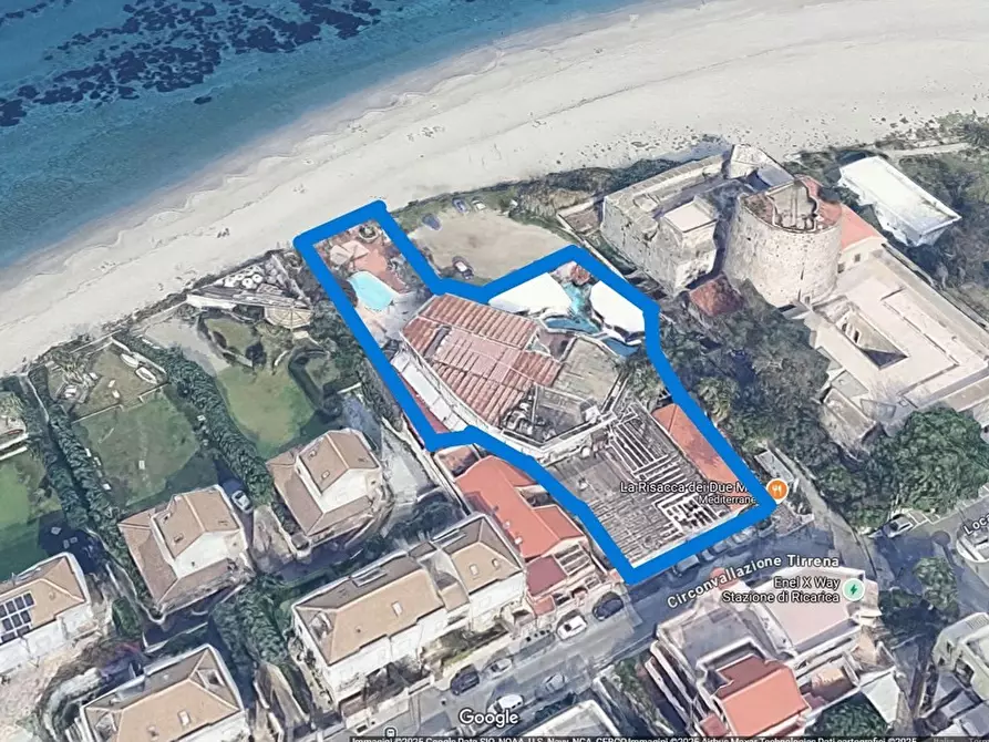 Immagine 2 di Palazzo in vendita  in Via Senatore Francesco Arena 2 a Messina