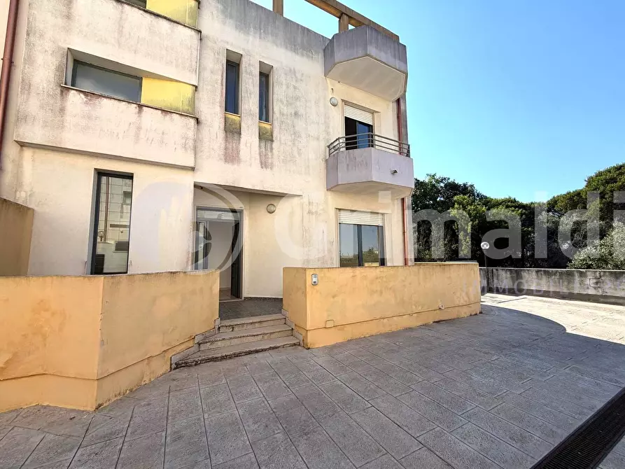 Immagine 8 di Villa in vendita  in Via Gallipoli a Alezio