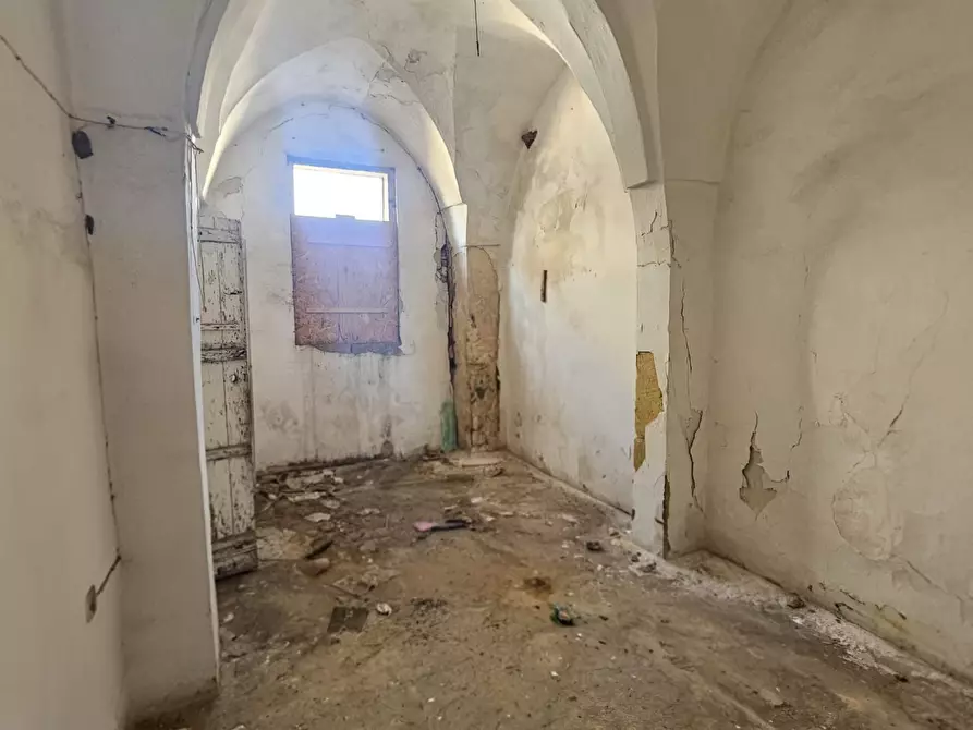 Immagine 25 di Casa indipendente in vendita  in Via Vittorio Emanuele 25 a Castri Di Lecce