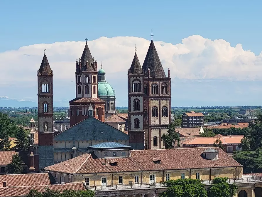 Immagine 2 di Attico in vendita  in Via Gaudenzio Ferrari 19 a Vercelli