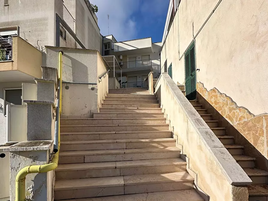 Immagine 42 di Bilocale in vendita  in Via Memorie 22 a Otranto