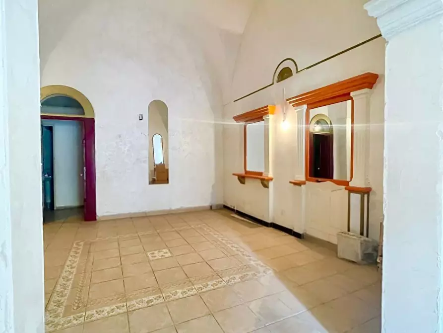 Immagine 8 di Locale commerciale in affitto  in Viale Otranto 48 a Lecce