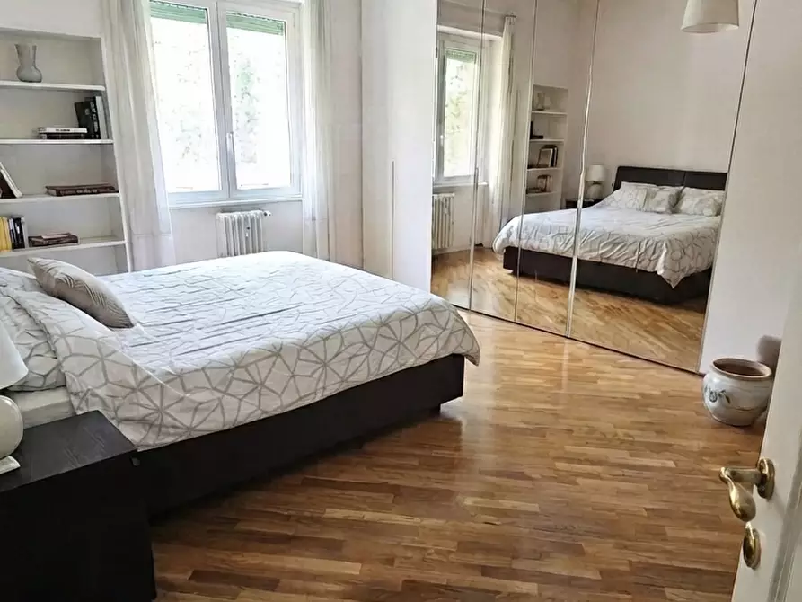 Immagine 18 di Quadrilocale in vendita  in Via Macedonia 92 a Roma