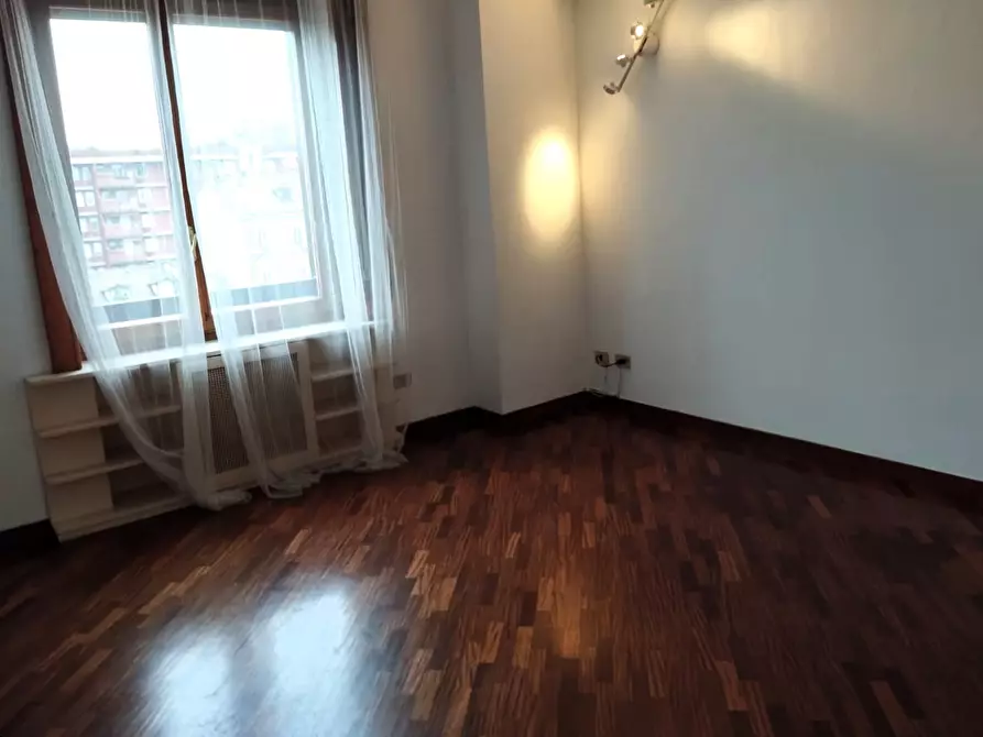 Immagine 14 di Trilocale in affitto  in Via Decembrio 25 a Milano