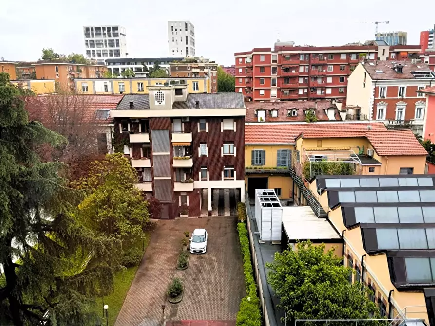 Immagine 31 di Trilocale in affitto  in Via Decembrio 25 a Milano