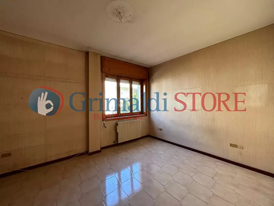 Immagine 32 di Pentalocale in vendita  in Via Giovanni Gentile 3030 a Lecce