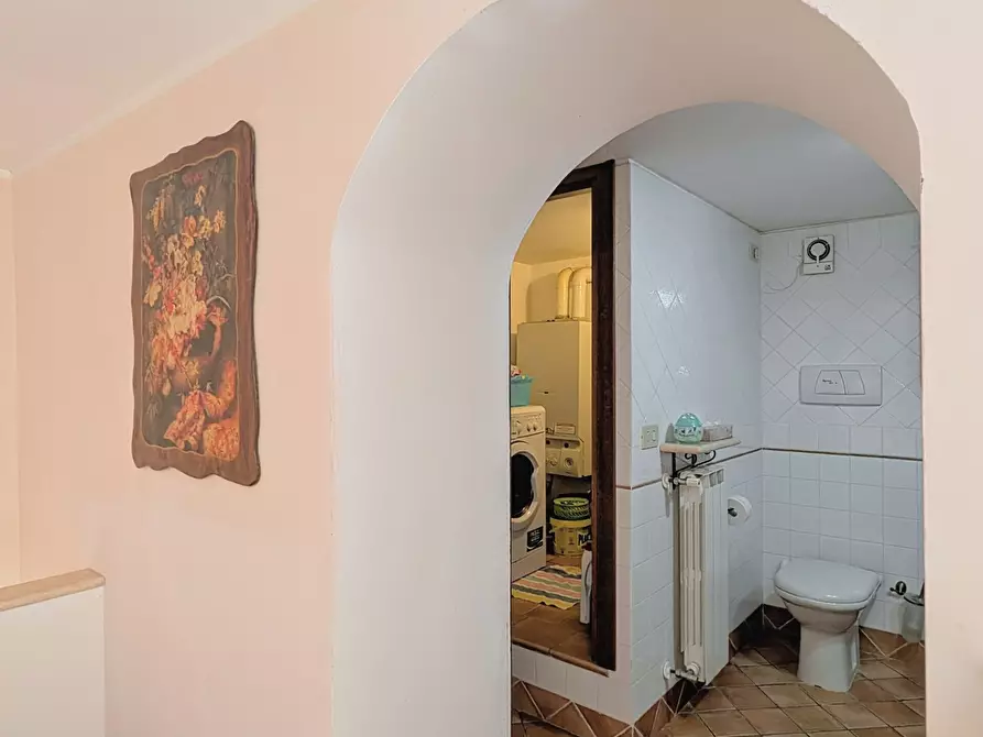 Immagine 30 di Trilocale in vendita  in Piazza Segneri-Soffredini 3 a Nettuno
