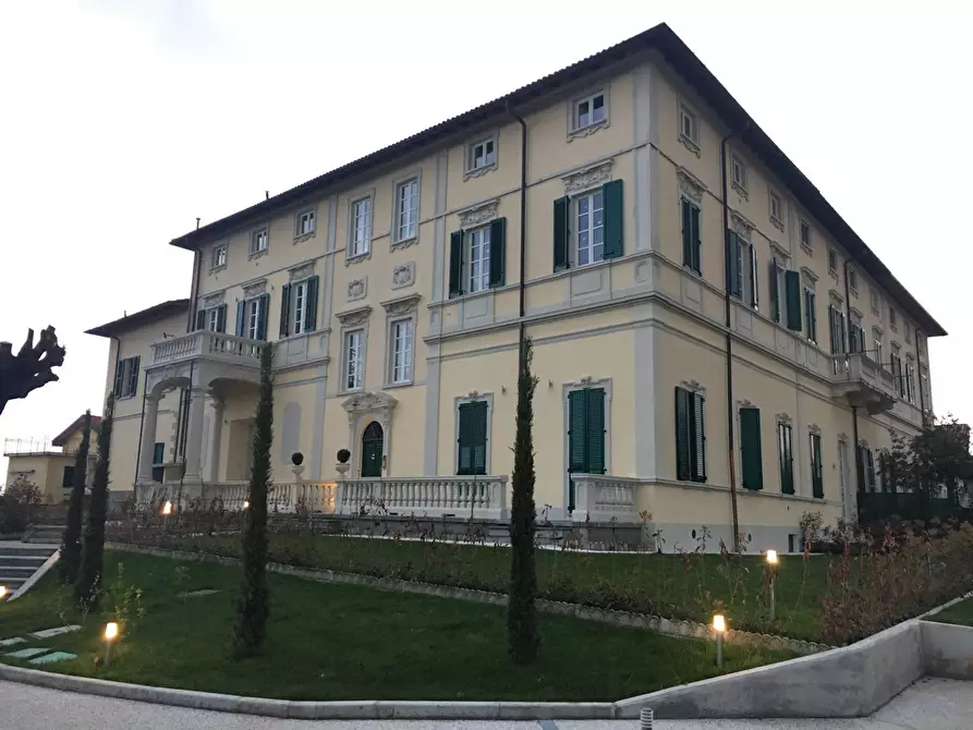 Immagine 2 di Bilocale in affitto  in Via Giuseppe Garibaldi 7/A a Montano Lucino