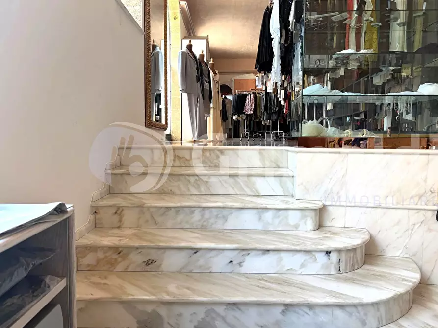 Immagine 15 di Locale commerciale in vendita  in Via Aldo Moro 89 a Tuglie