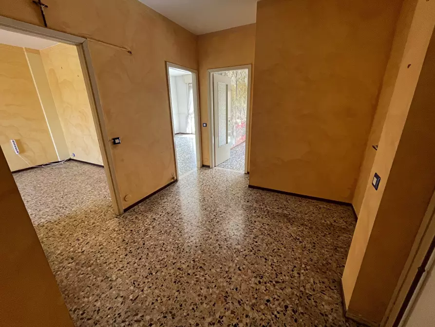 Immagine 15 di Trilocale in vendita  in Viale Alessandro Volta 53 a Novara