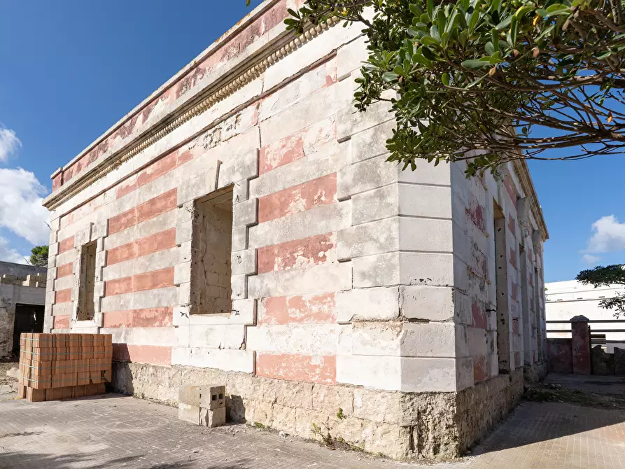 Immagine 2 di Villa in vendita  in SP366 9 a Melendugno