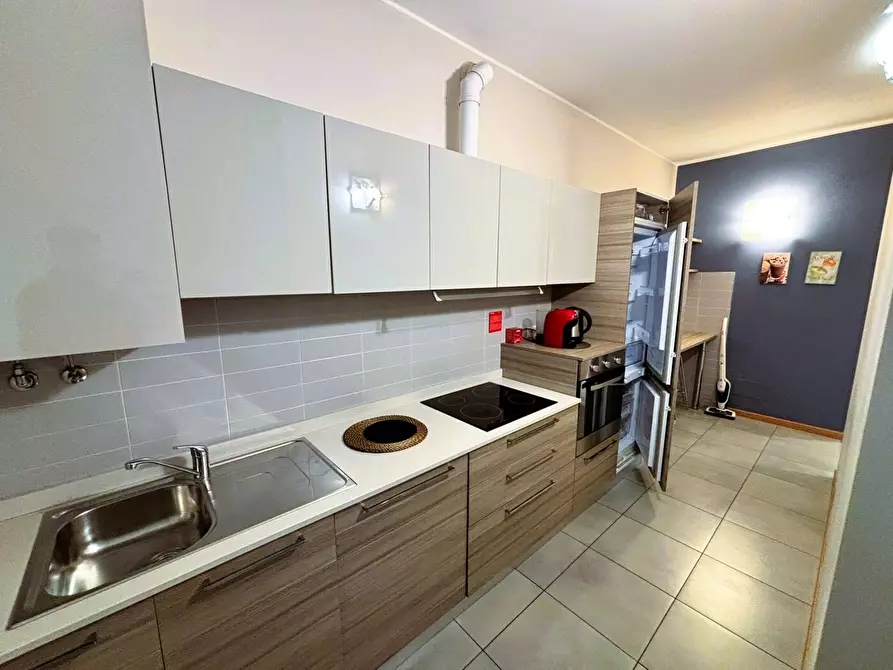 Immagine 4 di Appartamento in affitto  in Via Alessandro Manzoni 12 a Como