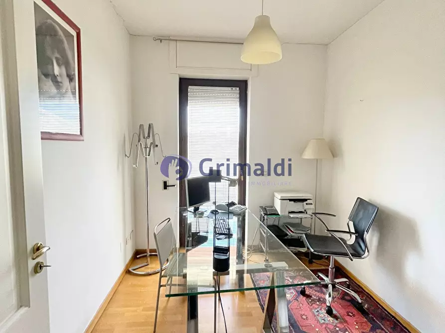Immagine 17 di Quadrilocale in vendita  in Via Lupiae 46 a Lecce