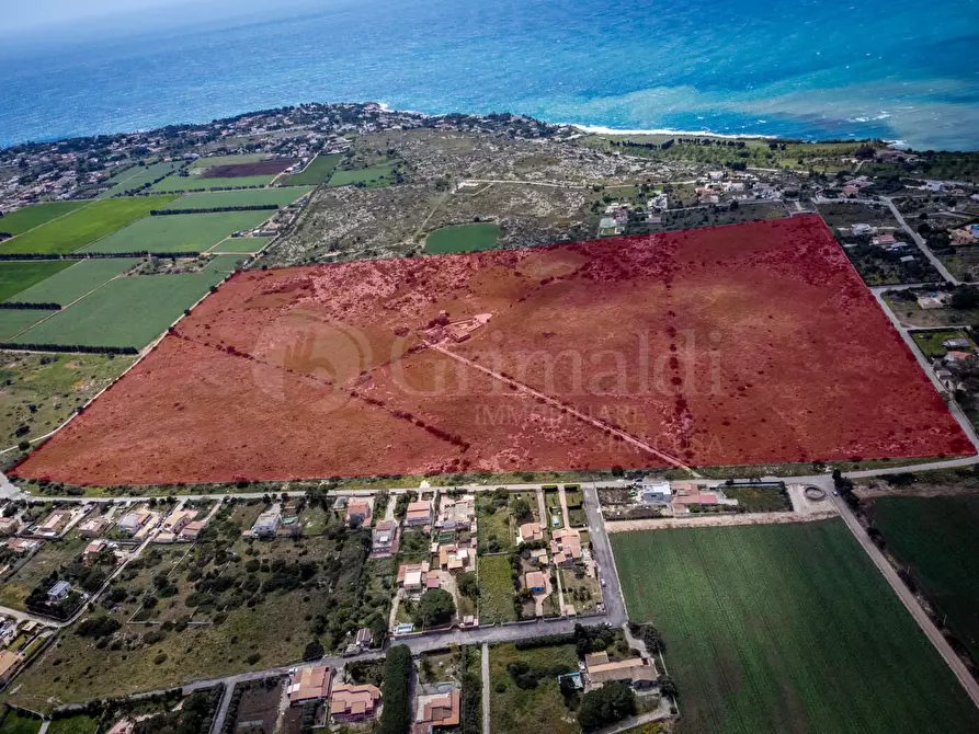 Immagine 21 di Villa in vendita  in VIA MALLIA 47 a Siracusa