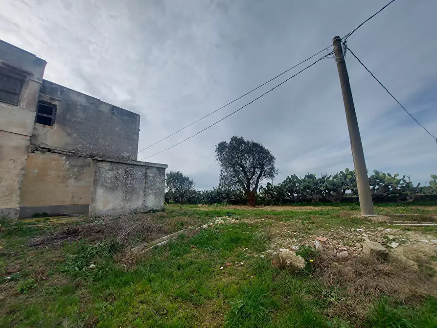 Immagine 23 di Rustico / casale in vendita  in Strada per Baccatani 26 a Brindisi
