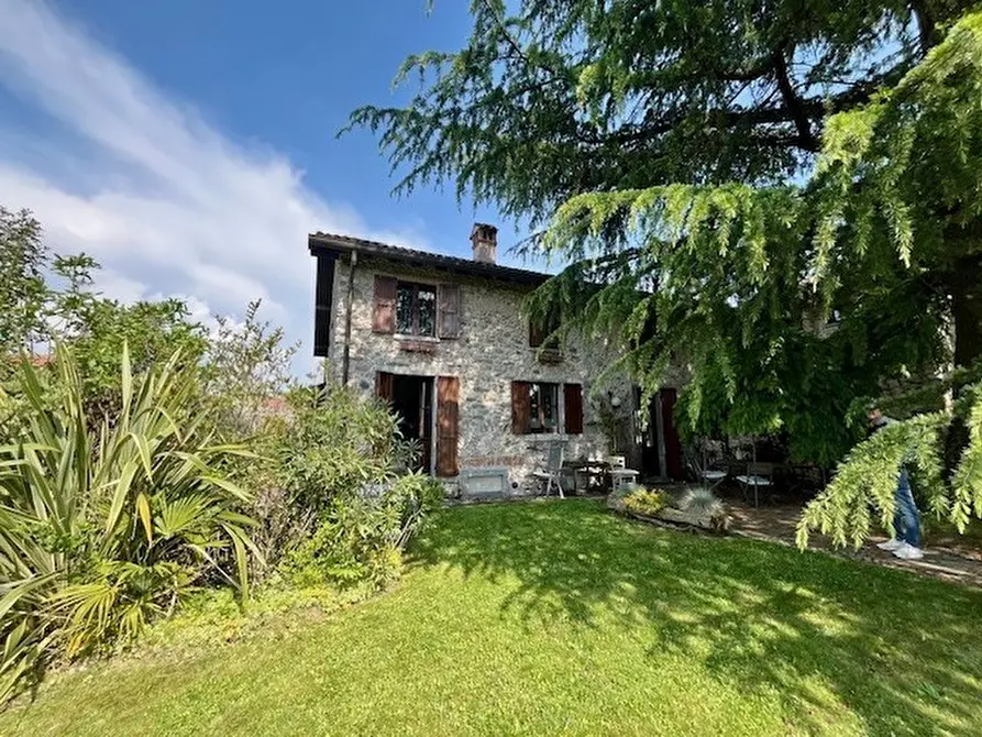 Immagine 6 di Terratetto in vendita  in Via Umberto I 16 a Orsenigo