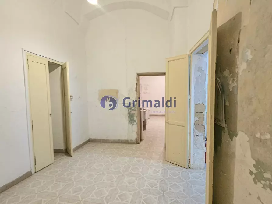 Immagine 9 di Bilocale in vendita  in Via degli Antoglietta 14 a Lecce