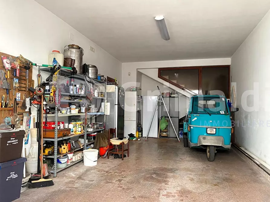 Immagine 27 di Casa indipendente in vendita  in via pellico a Sannicola