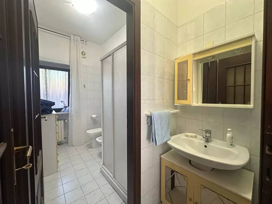 Immagine 8 di Casa indipendente in vendita  in Via Pietro maroncelli 5 a Vercelli