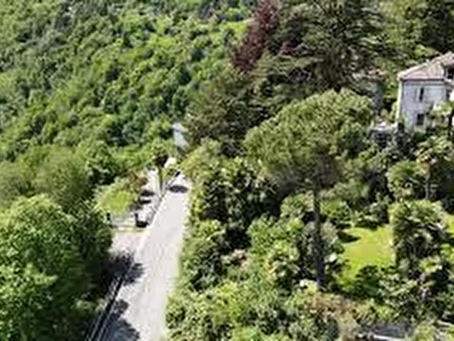 Immagine 4 di Villa in vendita  in Via Milano 6 a Dizzasco