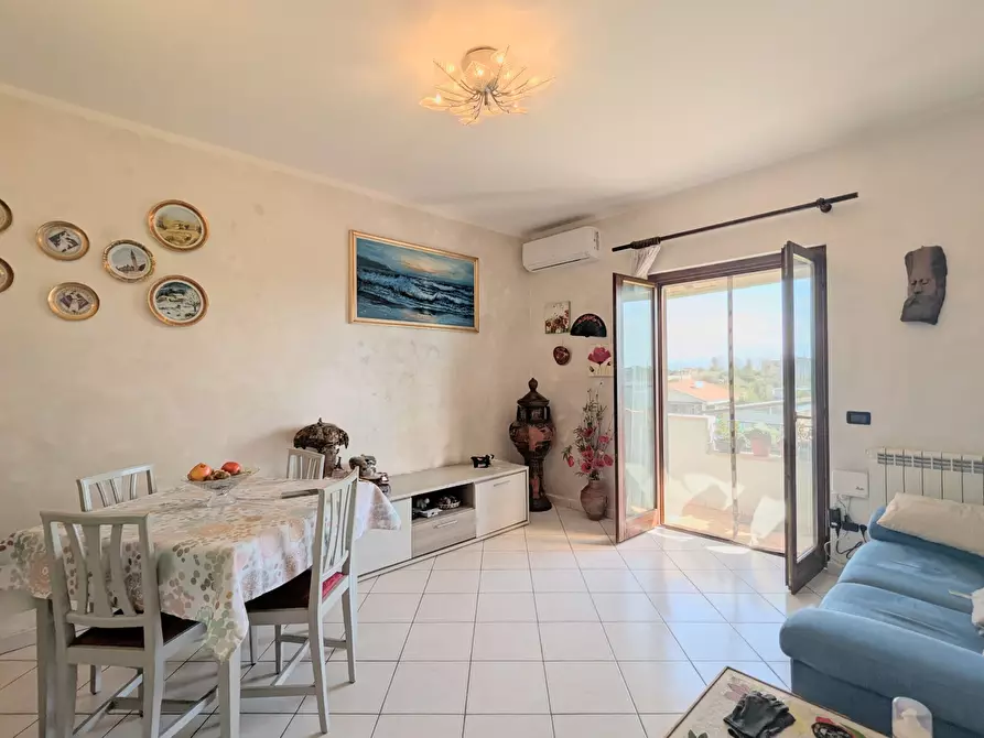 Immagine 5 di Trilocale in vendita  in Via Etna 10/d a Aprilia
