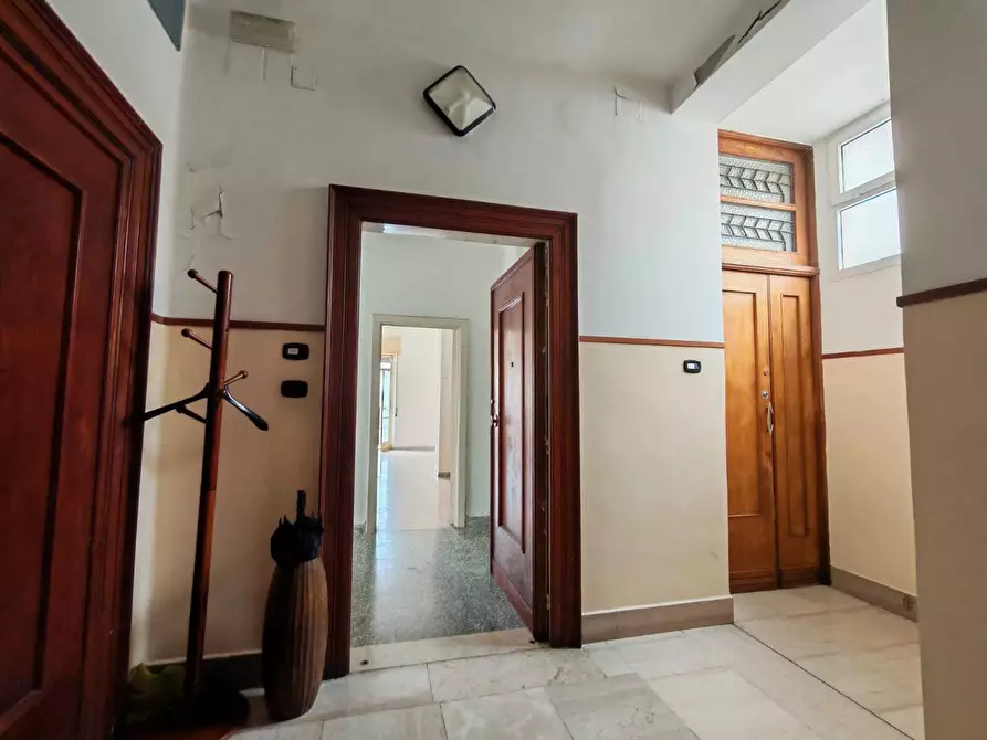 Immagine 4 di Trilocale in vendita  in Via Cristoforo Colombo 113 a Brindisi