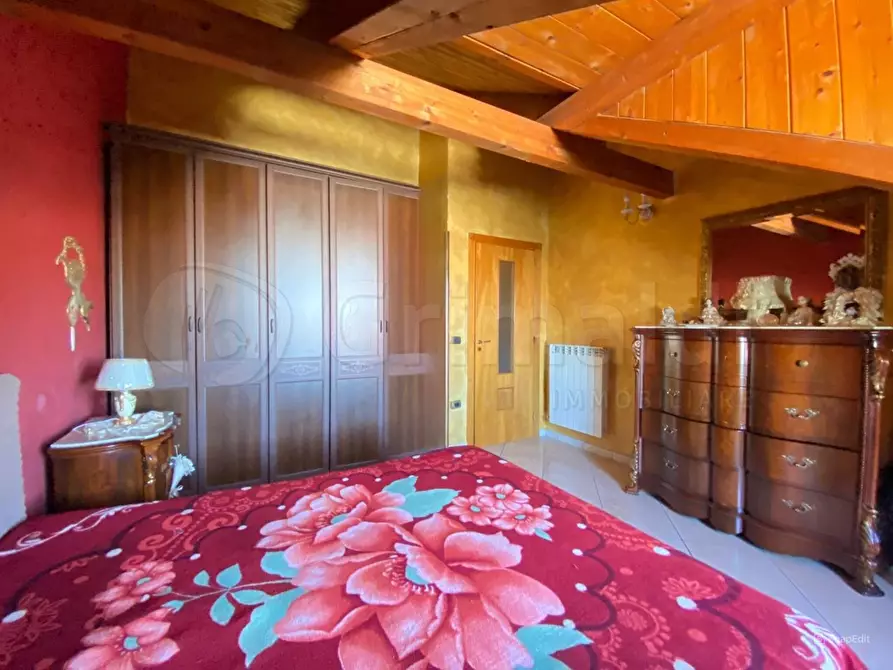 Immagine 6 di Trilocale in vendita  a Giugliano In Campania