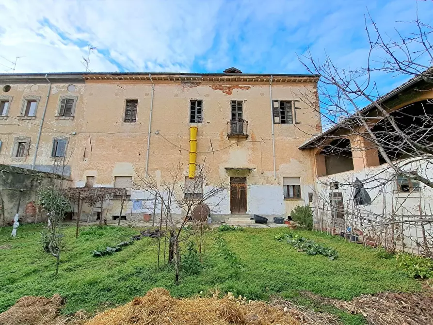 Immagine 1 di Casa indipendente in vendita  a Stroppiana