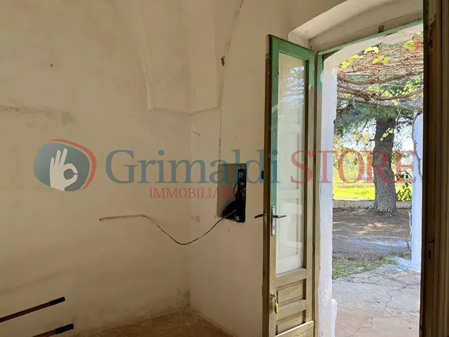 Immagine 32 di Rustico / casale in vendita  a San Vito Dei Normanni
