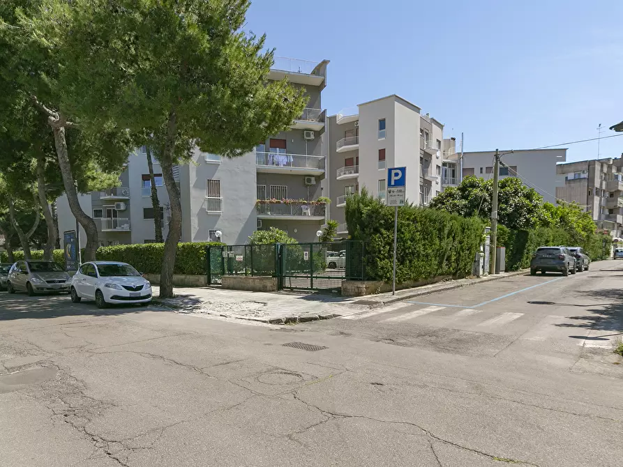 Immagine 66 di Quadrilocale in vendita  in Via Regina Elena 23 a Lecce