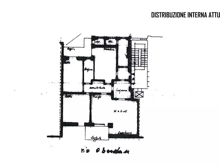 Immagine 32 di Quadrilocale in vendita  in Via G. Oberdan 112 a Lecce